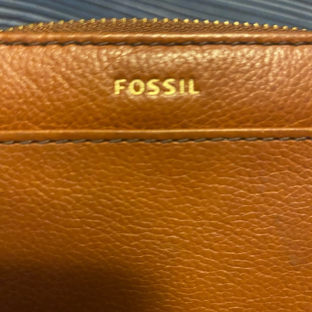 Fossil Wallet